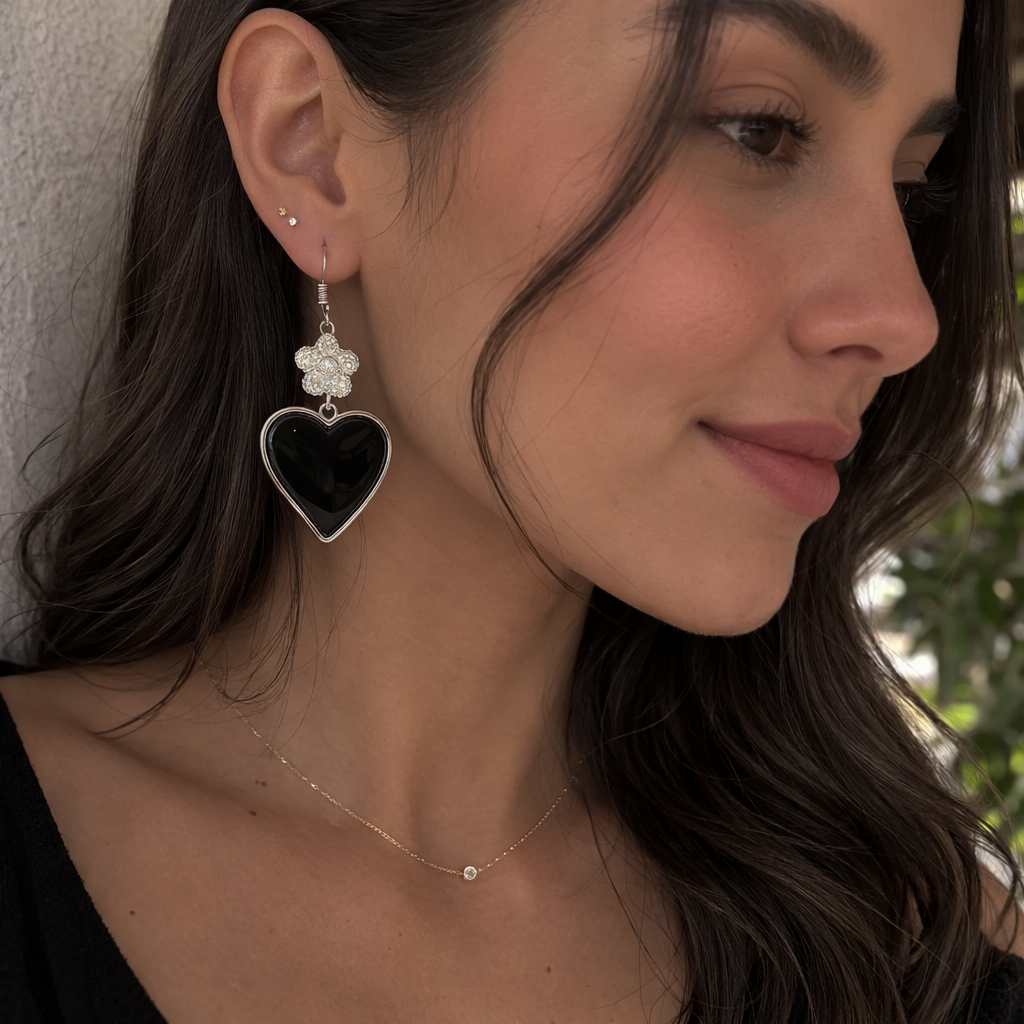 Aretes En Rodio Con Forma De Corazón
