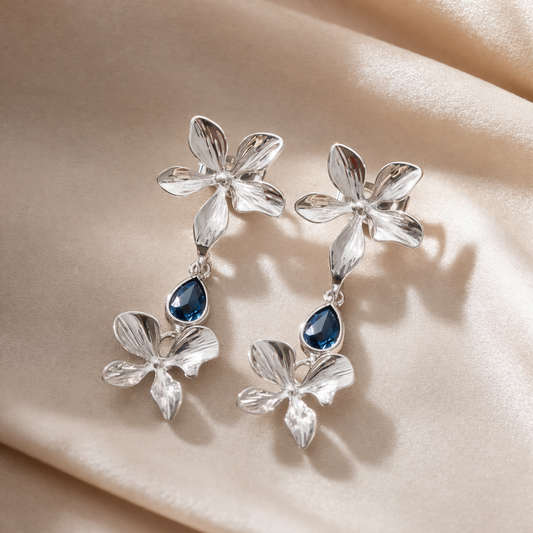 Aretes Colgantes Flor Azul Diseño Elegante En Rodio